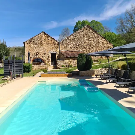 Larroque Haute Holiday home *