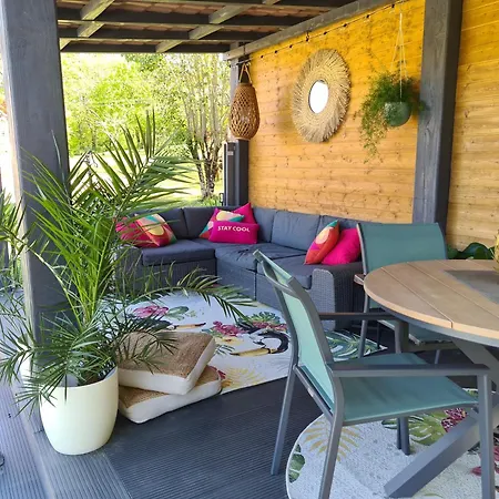 Ferienhaus Larroque Haute